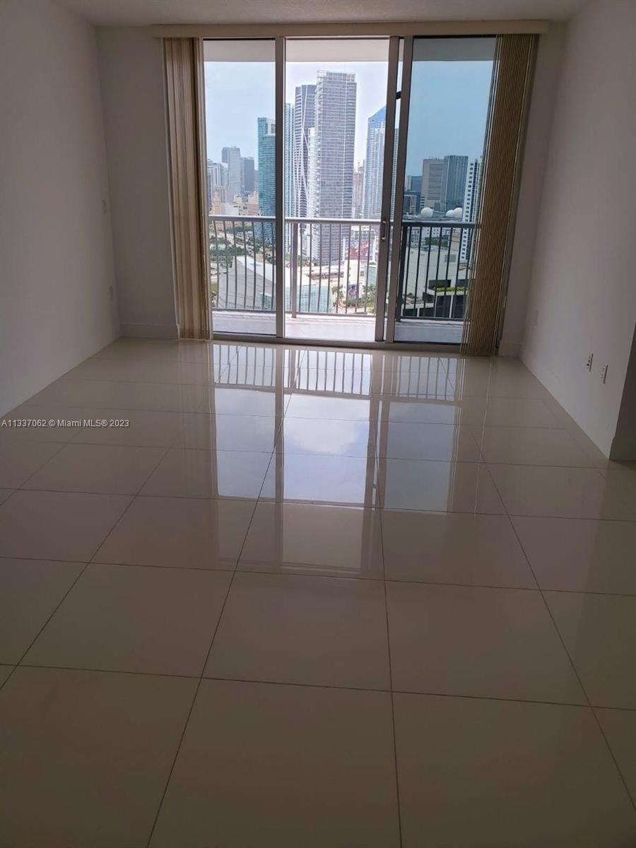 THIS PROPERTY WONT LAST LONG! 1 Bedroom and 1 Bath in Opera Towers in Edgewater. Bright and spacious