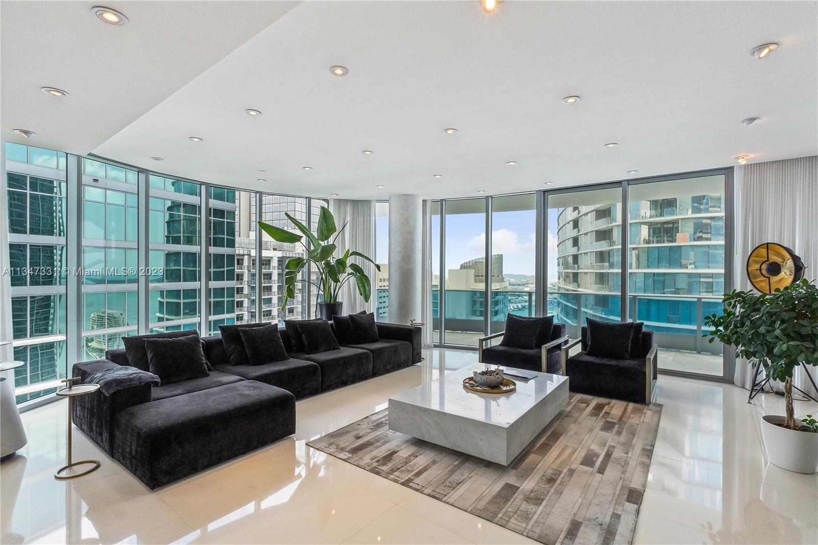 Photo of 200 Biscayne Boulevard Wy #4701 in Miami, FL