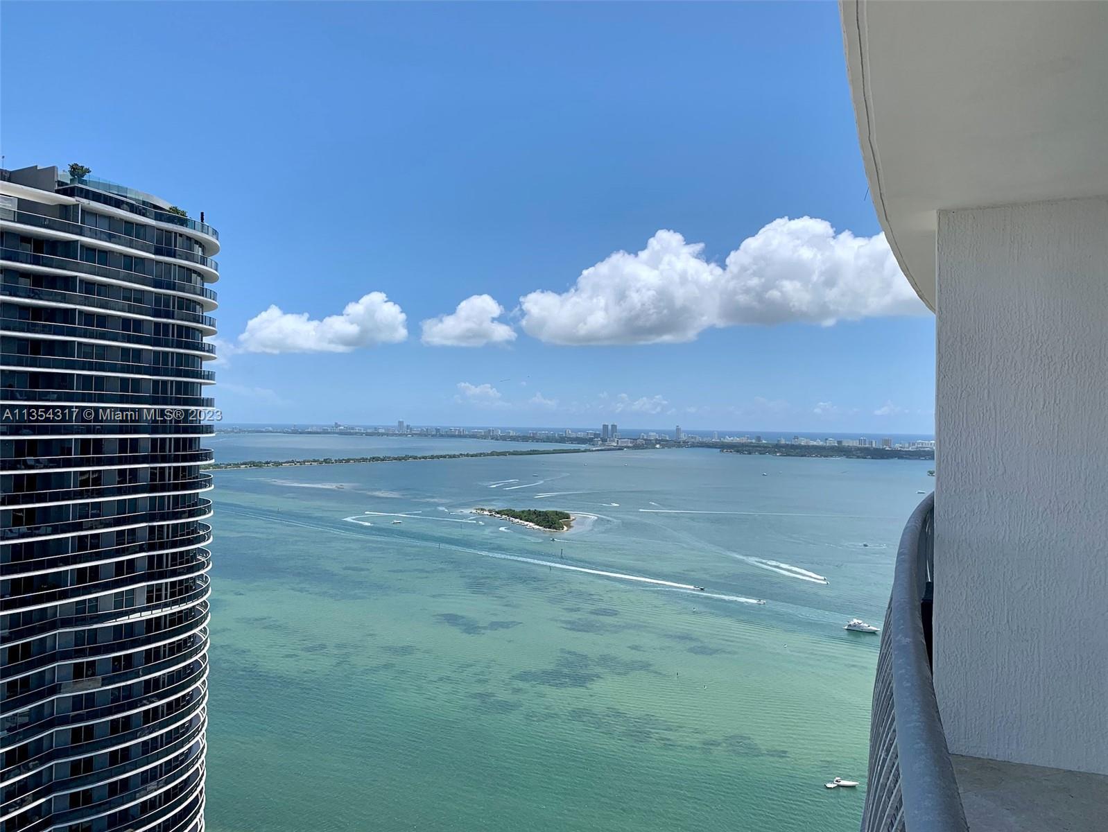 Located in one of the best neighborhood in Miami, you will love this large and bright condo with an 