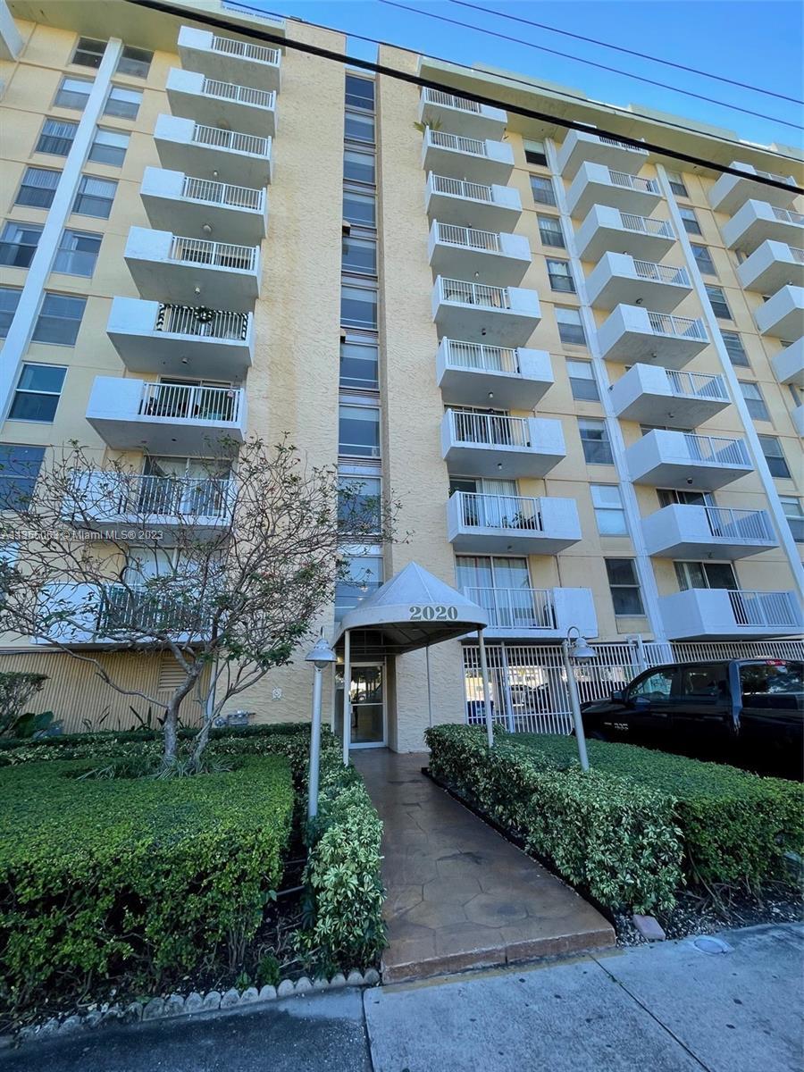 Photo of 2020 NE 135th St #306 in North Miami, FL