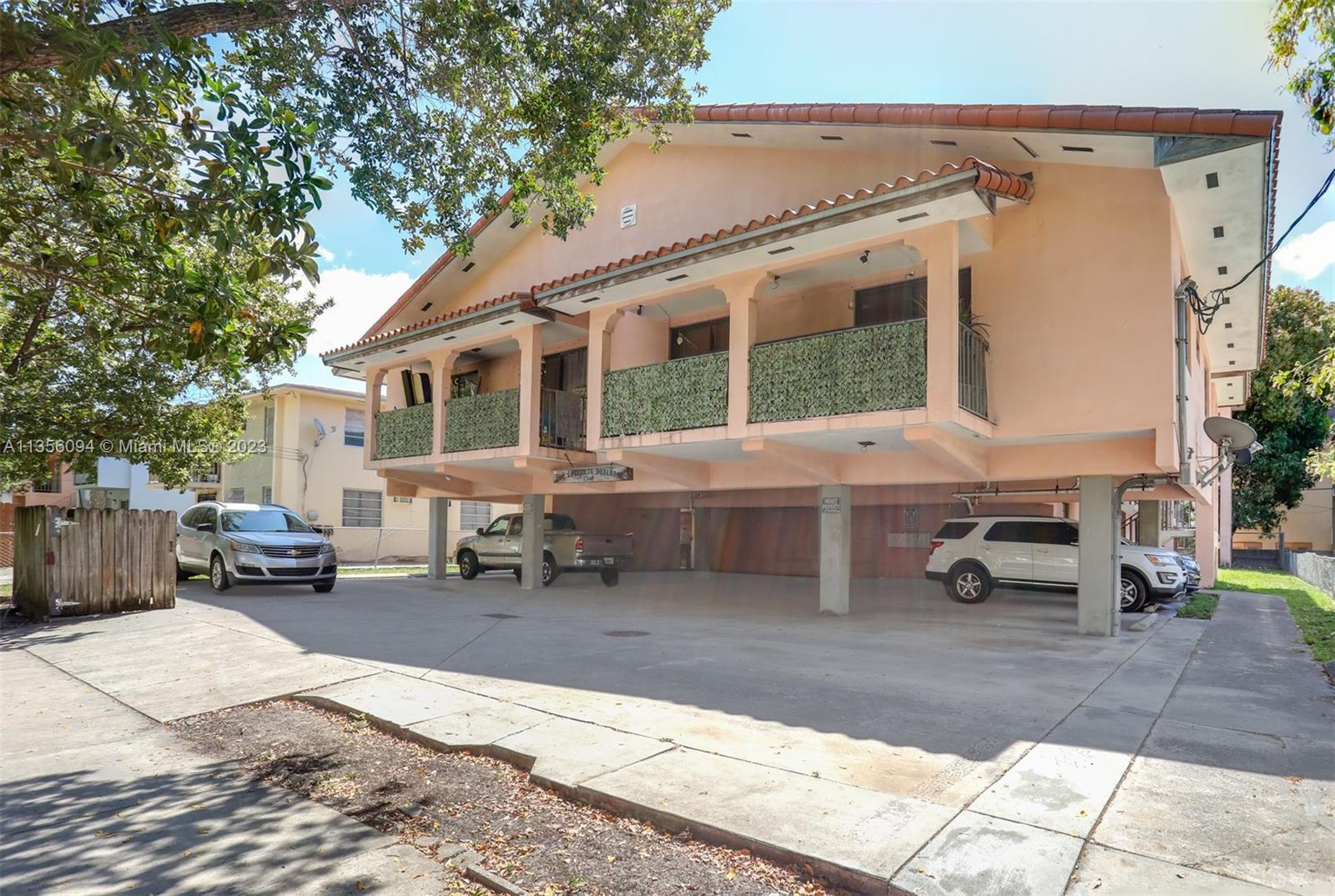 Photo of 1348 SW 2nd St in Miami, FL