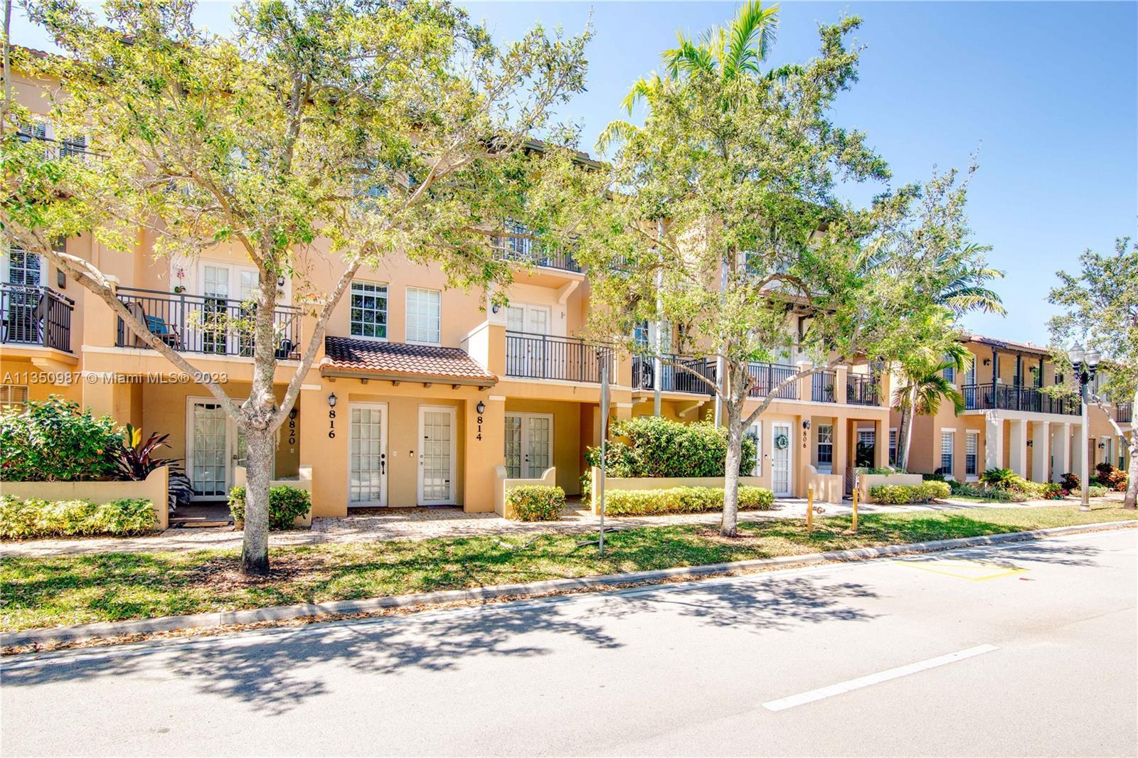 Photo of 814 SW 147th Ave #3606 in Pembroke Pines, FL