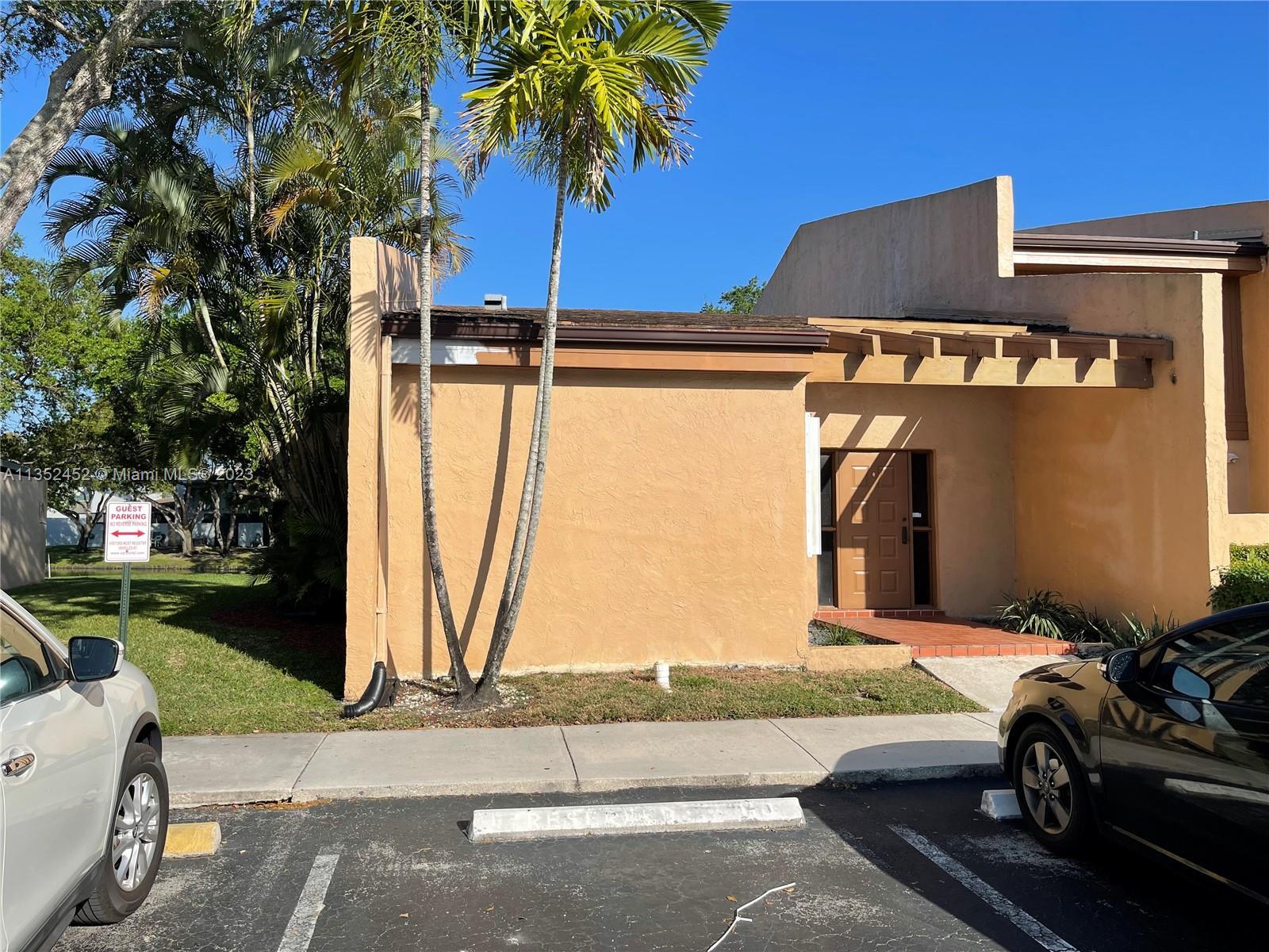 Photo of 1097 NW 98th Ter #110 in Pembroke Pines, FL
