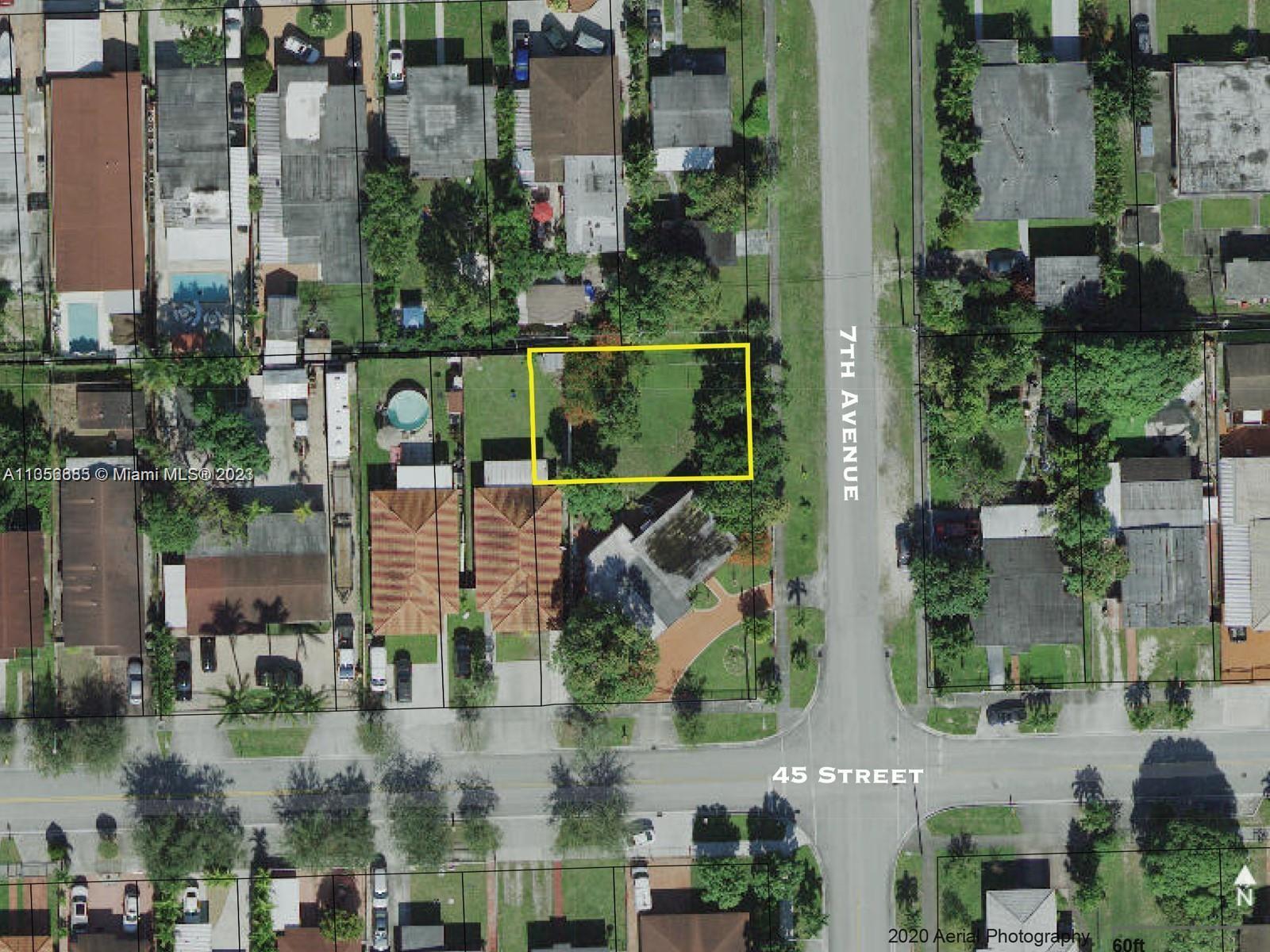 Photo of 4550 E 7th Ave in Hialeah, FL