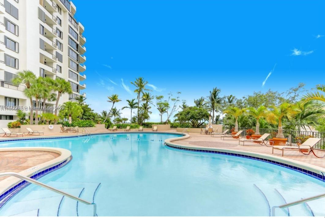 Stunning 2 Bedroom, 2 Bathrooms condo at the exclusive Brickell Key. Wood, freshly painted, stainles