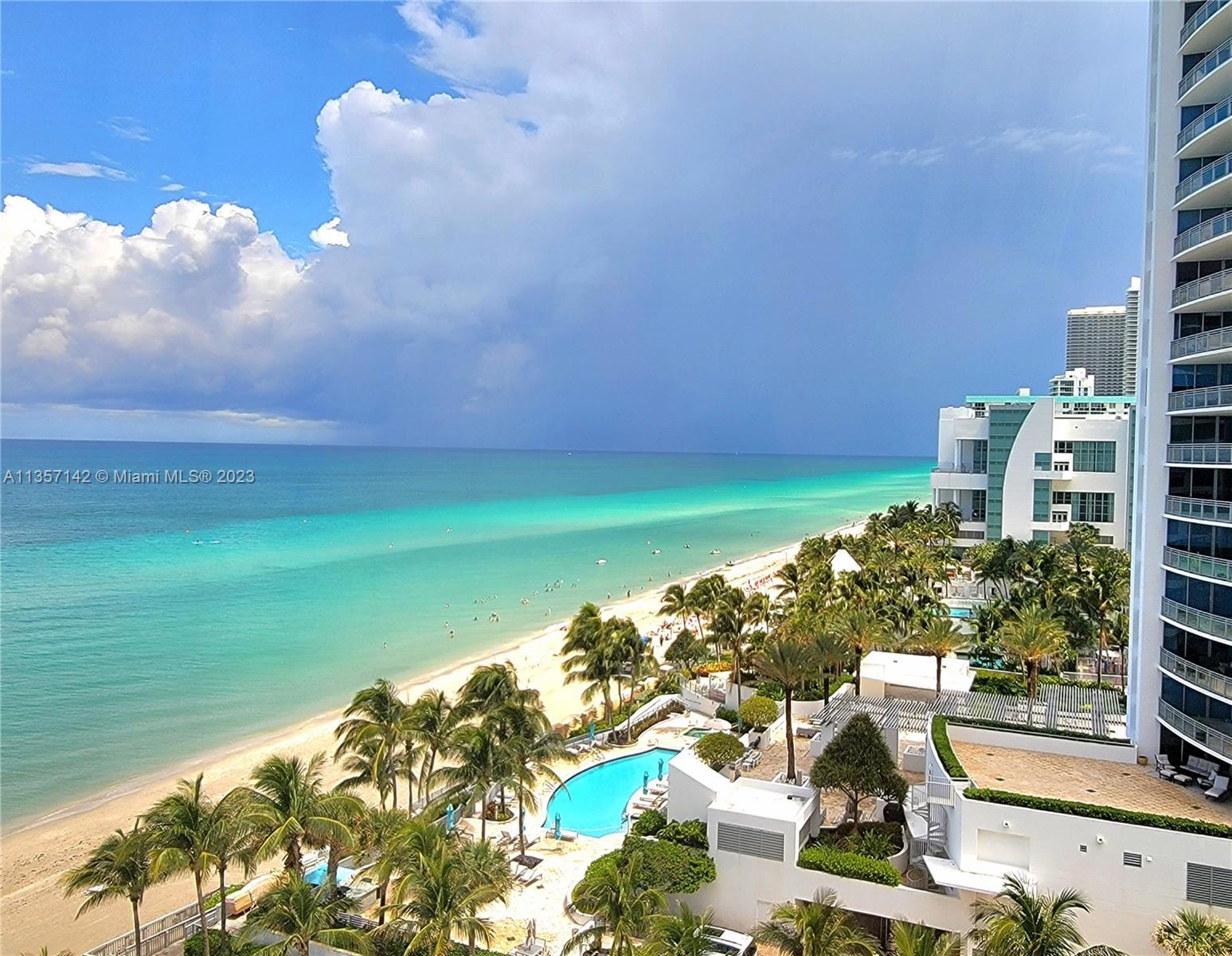 DIRECT SOUTHEAST CORNER, WITH PANORAMIC OCEAN AND EACH VIEWS! LARGEST FLOOR PLAN, UPDATED KITCHEN, N