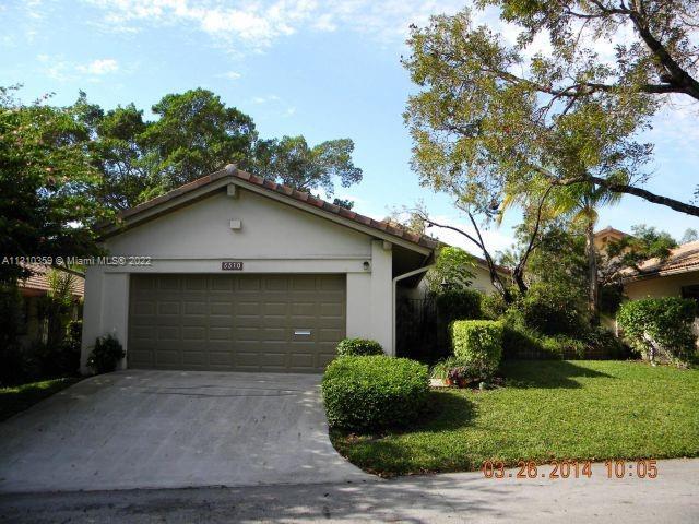 Photo of 5510 Dogwood Wy in Lauderhill, FL