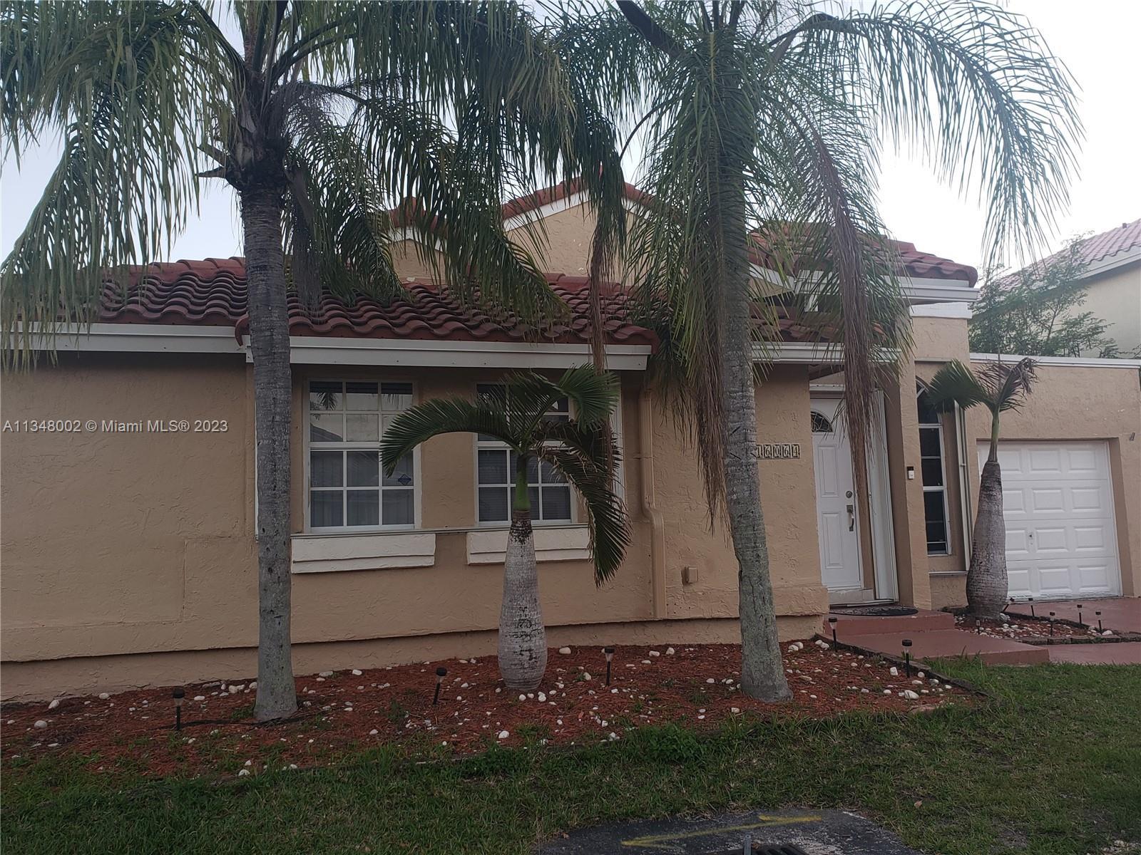 Photo of 16064 SW 112th Ter in Miami, FL