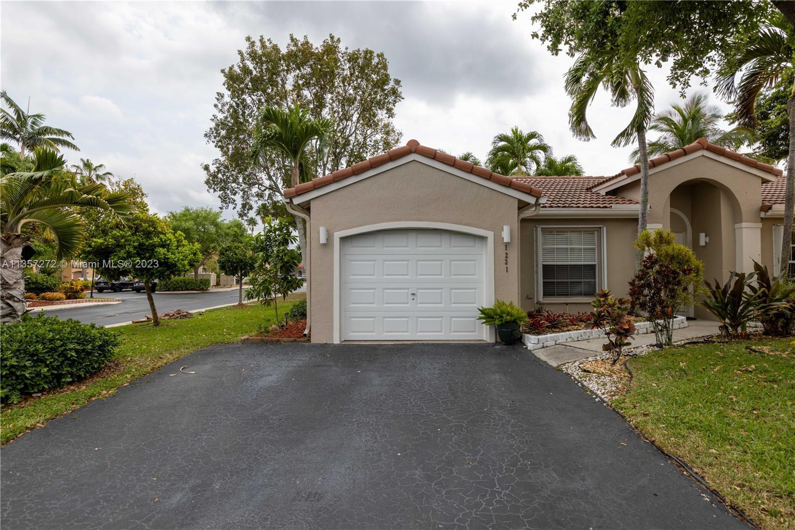 Photo of 1231 NW 126th Ter in Sunrise, FL