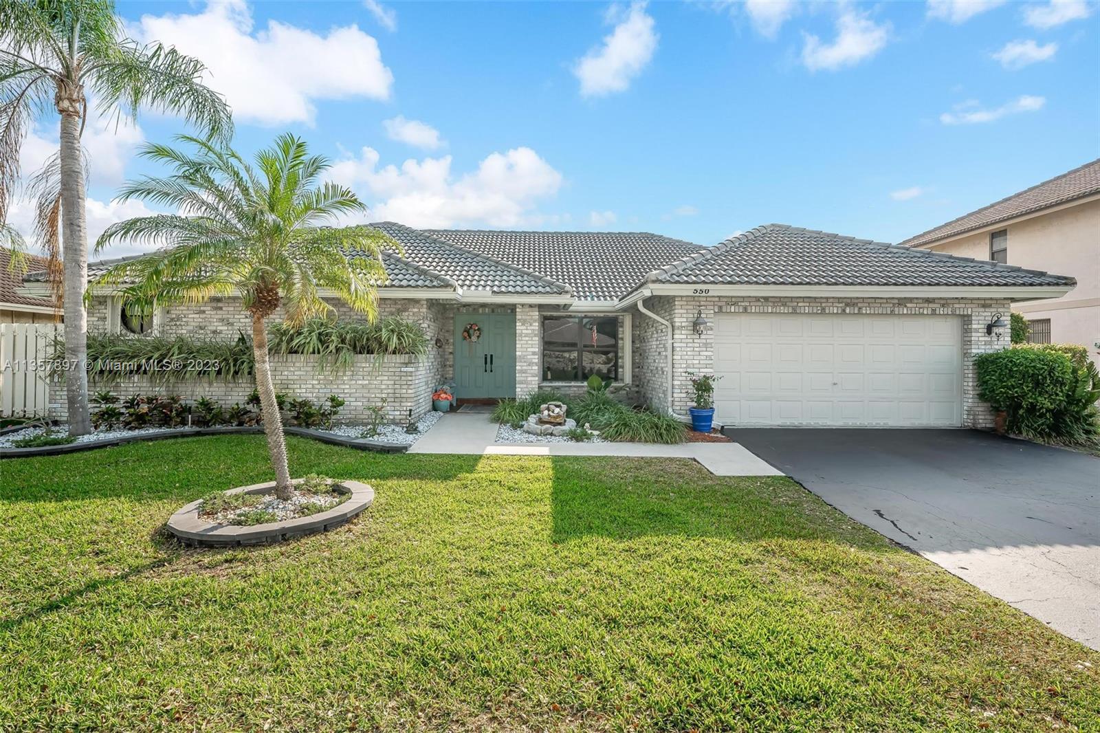 Photo of 550 Sumter Ave in Davie, FL