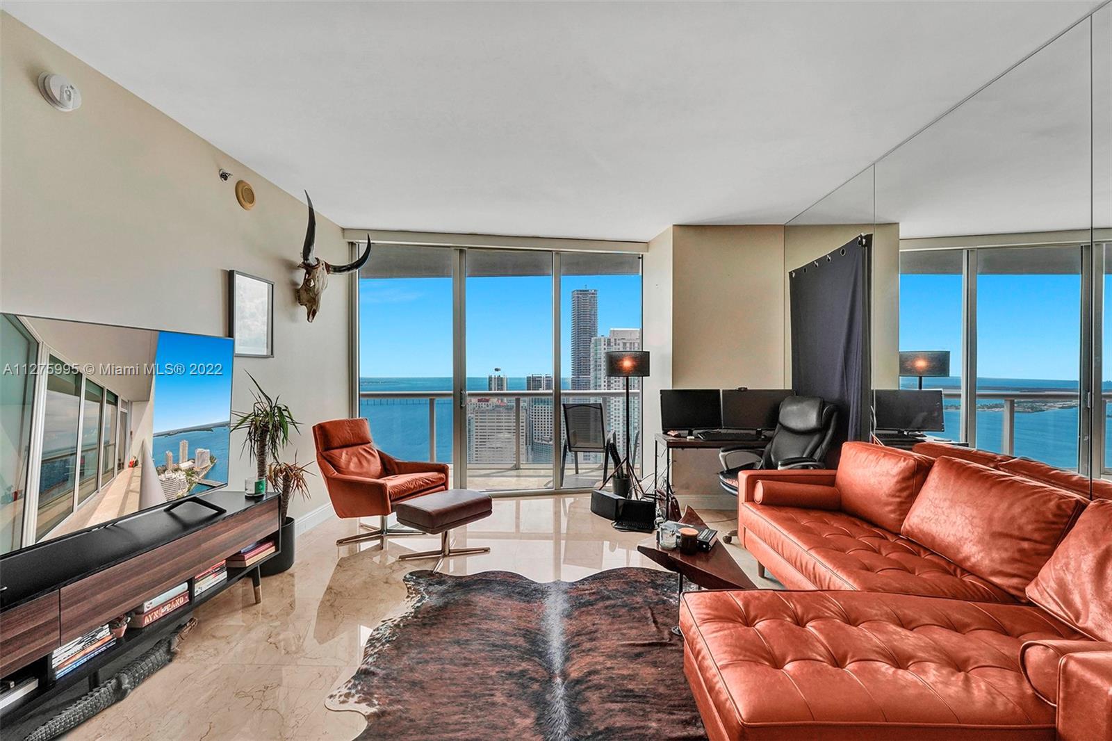 This gorgeous condo is the largest 1 bedroom floor plan Icon Brickell has to offer and has some of t