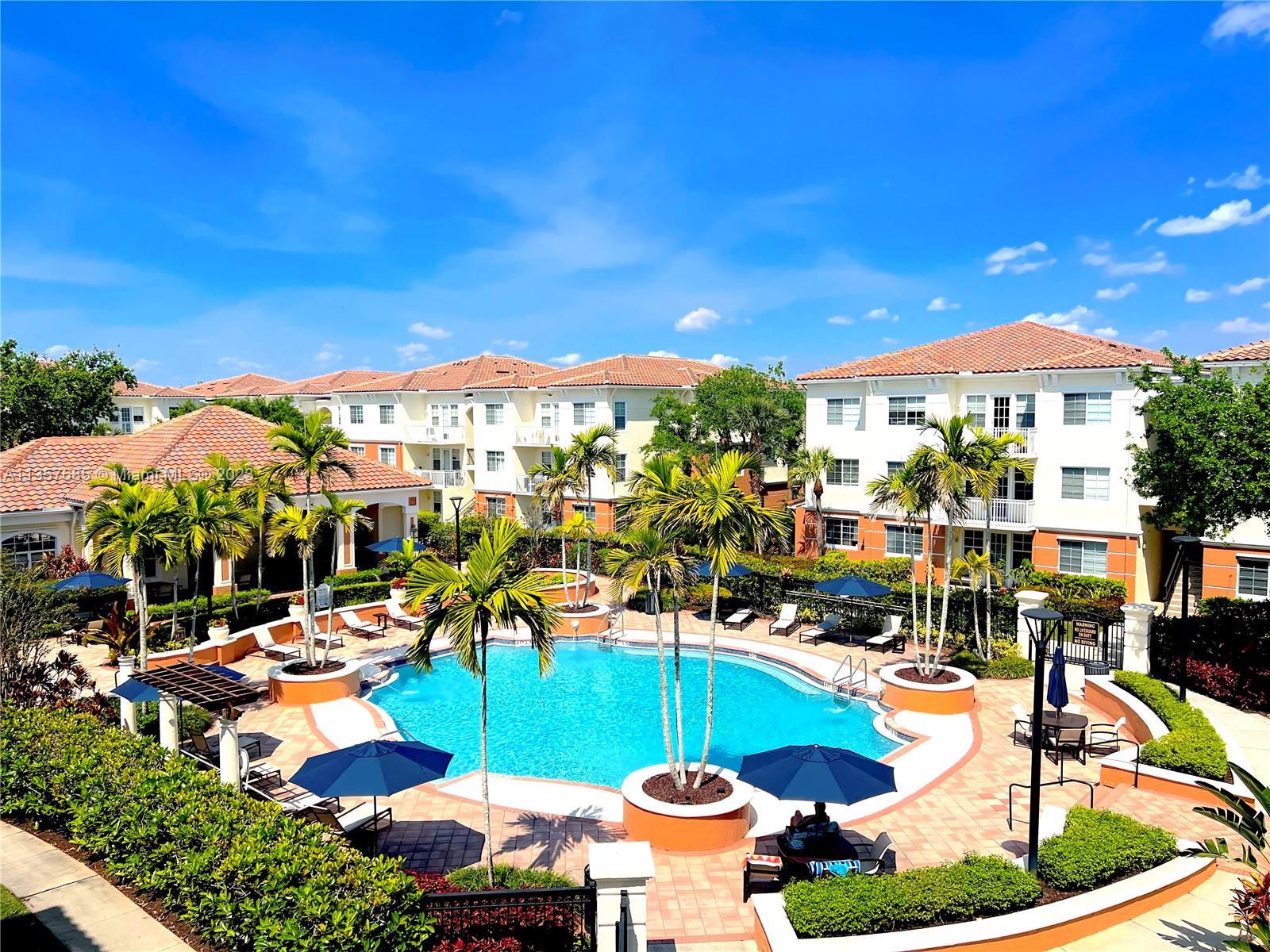 Located in the city of West Palm Beach, only minutes away from Clematis Street, The Kravitz Center, 