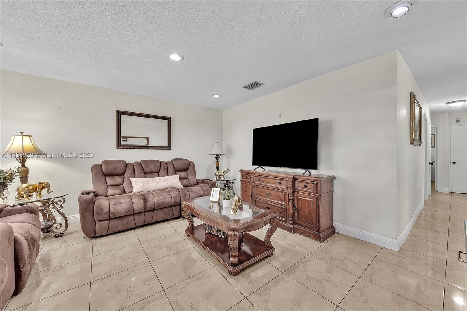 Photo of 10501 SW 26th Ter in Miami, FL