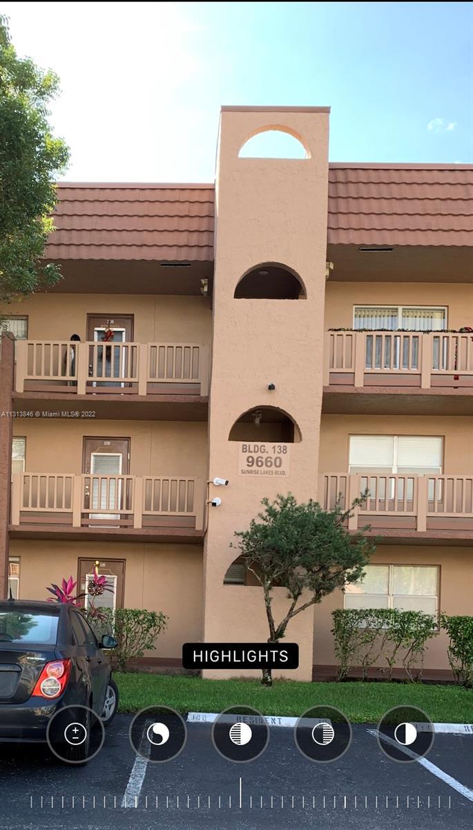 Photo of 9660 Sunrise Lakes Blvd #306 in Sunrise, FL