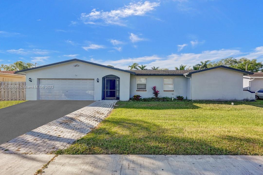 Photo of 11410 NW 29th St in Sunrise, FL