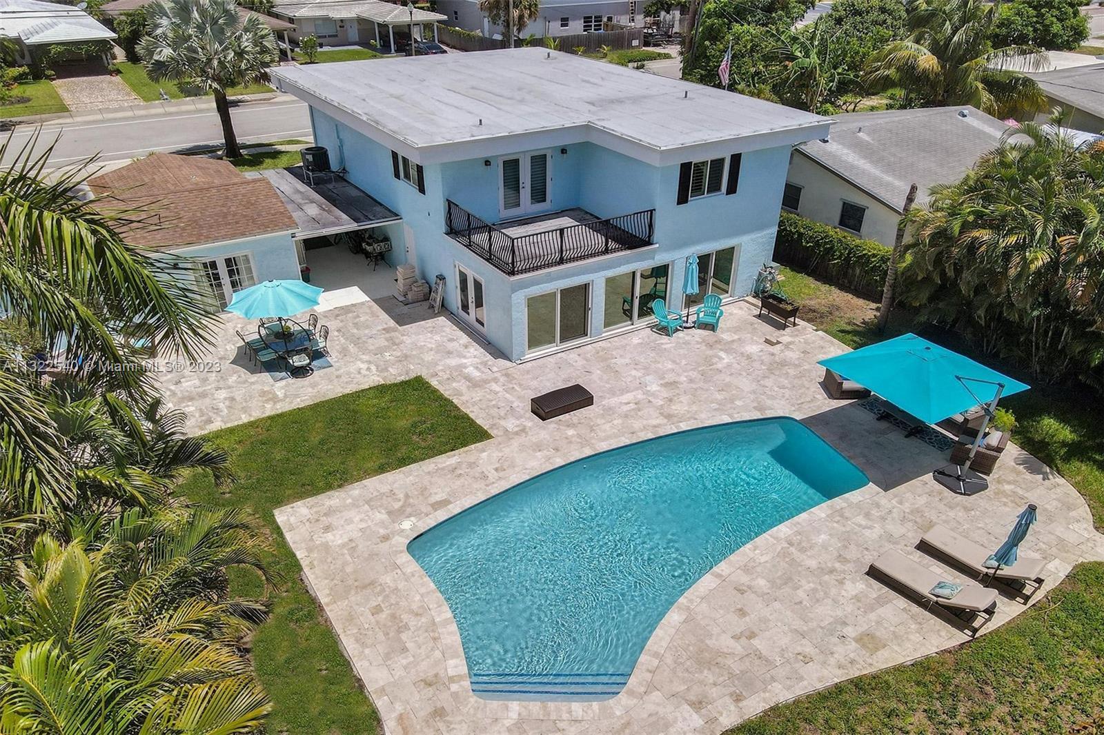 Photo of 736 NE 34th Ct in Oakland Park, FL