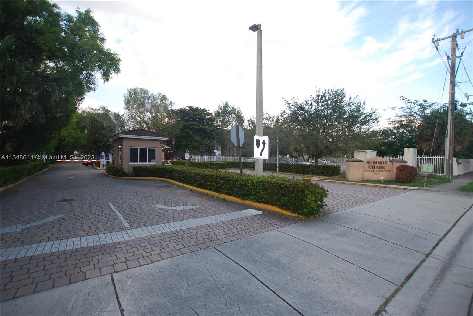 Photo of 8411 NW 8th St #106-3 in Miami, FL