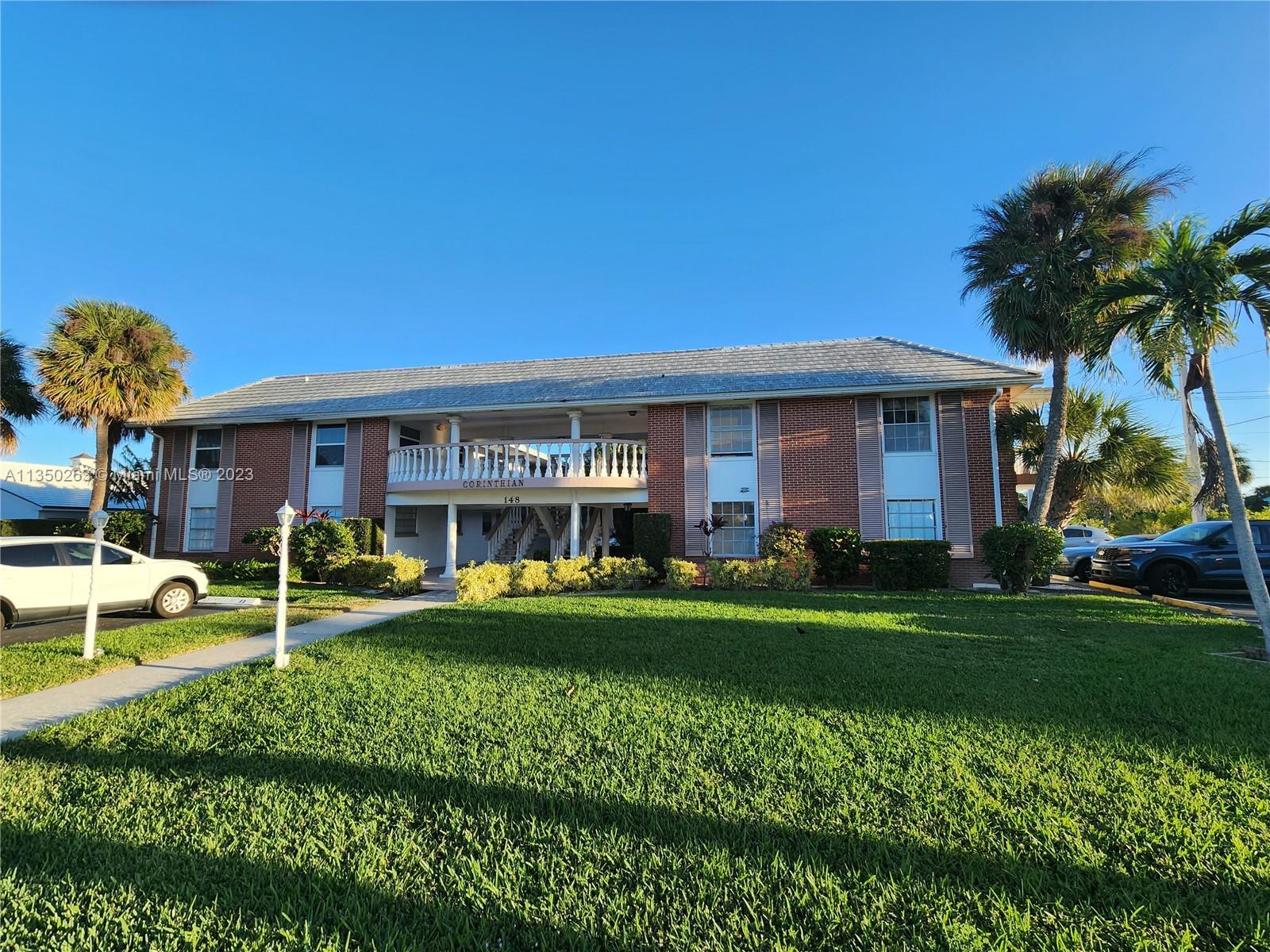 Photo of 148 Yacht Club Dr #10 in North Palm Beach, FL