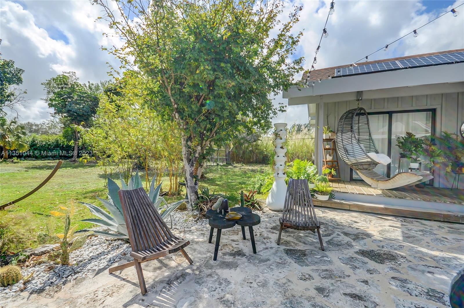 Photo of 18600 SW 157th Ave in Miami, FL