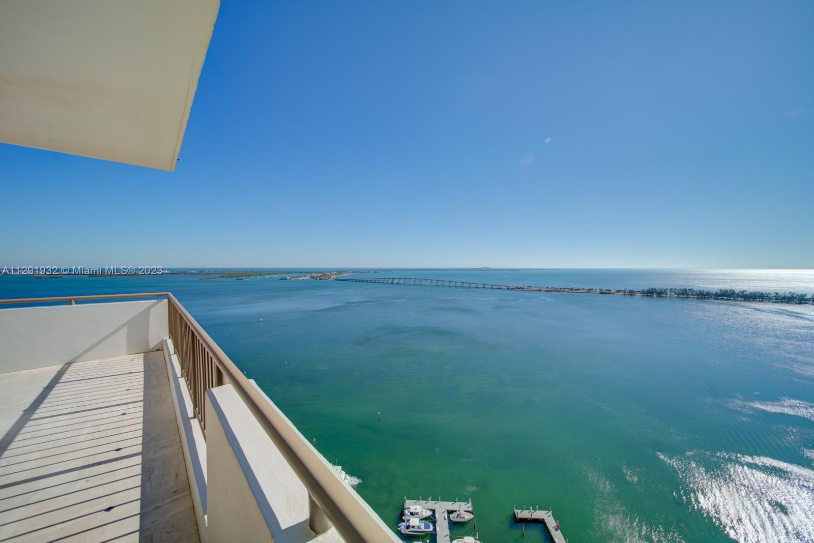 ONE-OF-A-KIND 7280 SF APARTMENT IN BRICKELL AVE.

This 6 Bedroom & 6.5 Baths with a SPECTACULAR AN