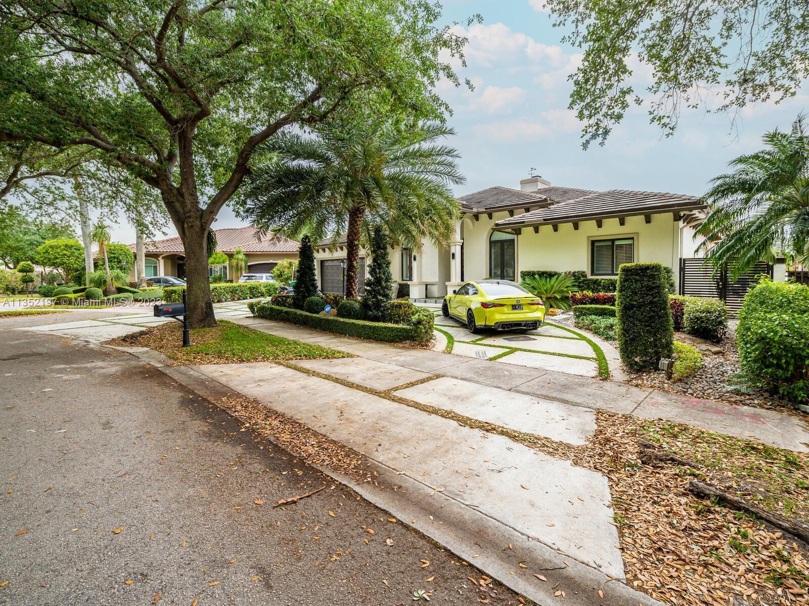Photo of 8625 NW 169th Ter in Miami Lakes, FL