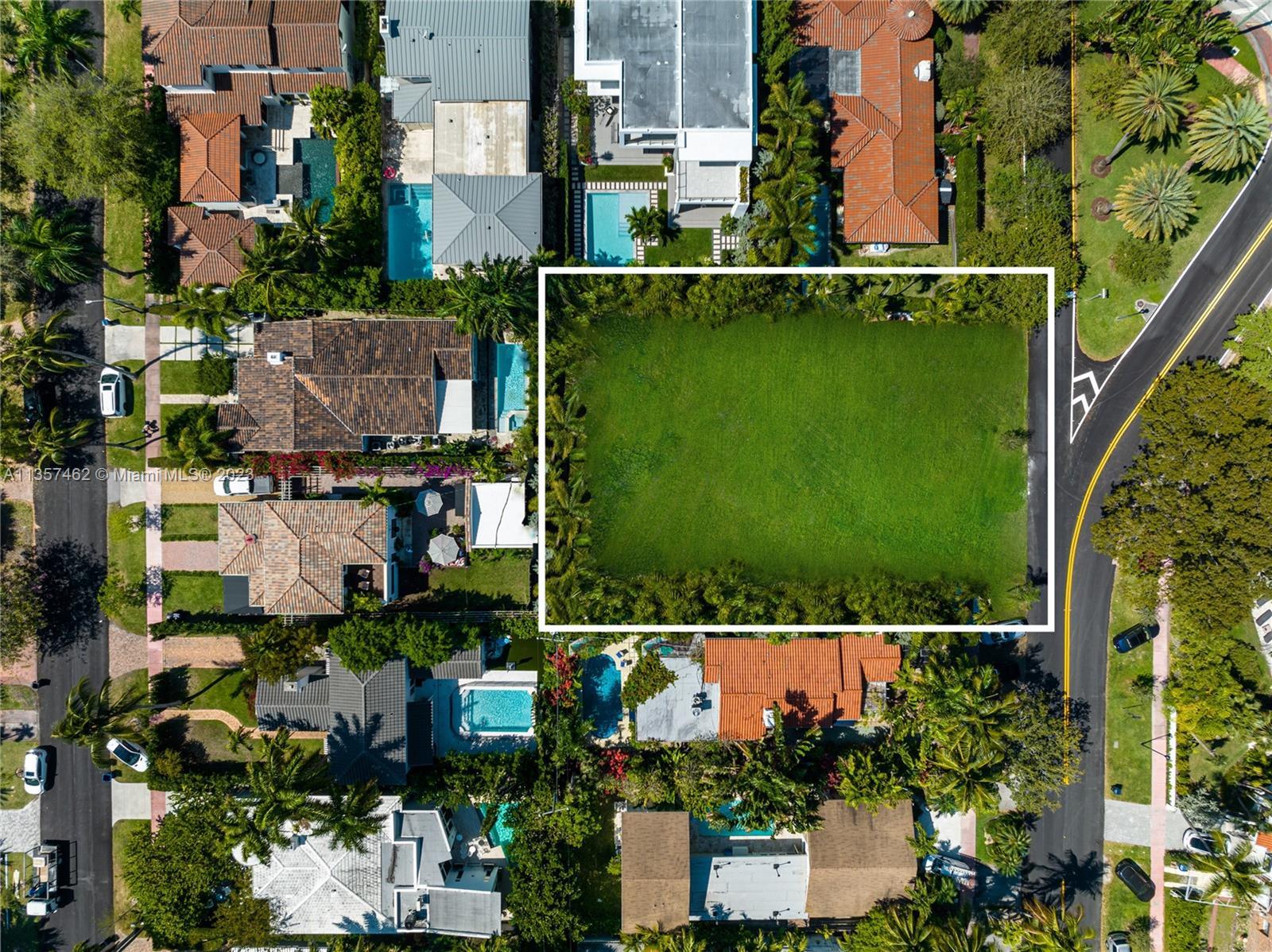 Photo of 768 W 51st St in Miami Beach, FL