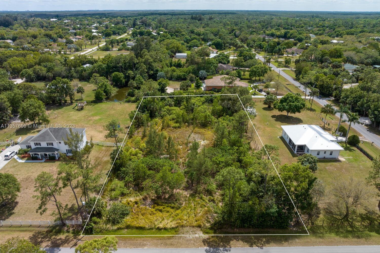 Photo of 9460 N 159th Ct N in Jupiter, FL