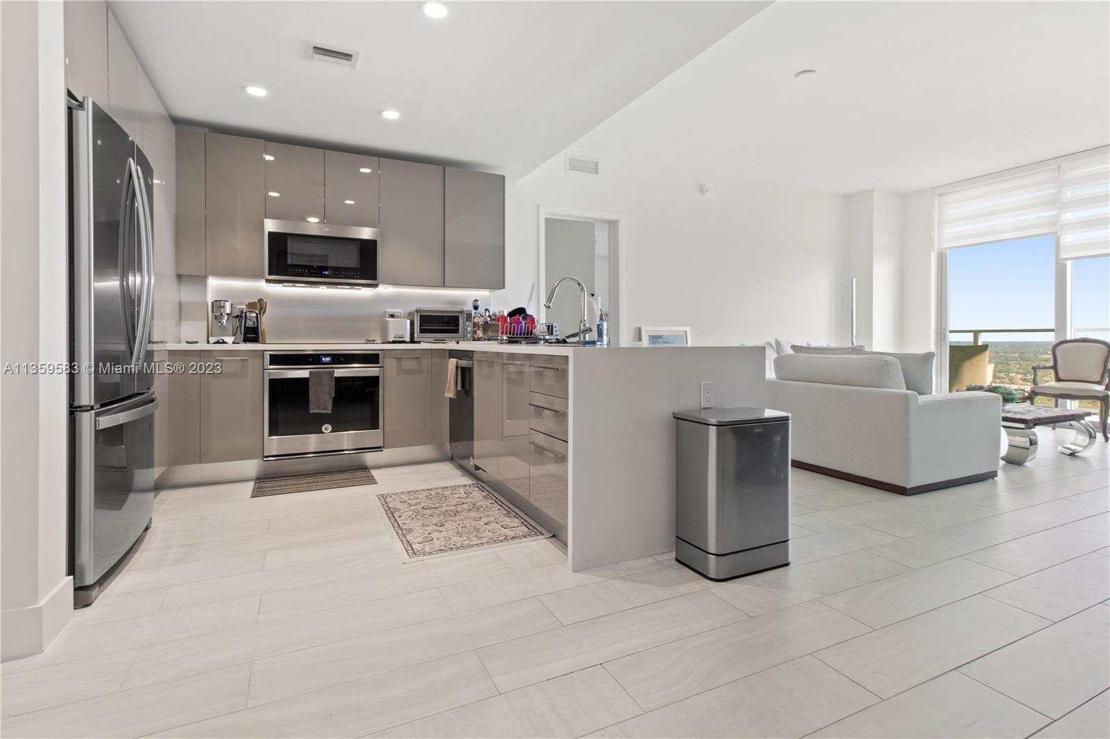 Photo of 2000 Metropica Wy #2006 in Sunrise, FL