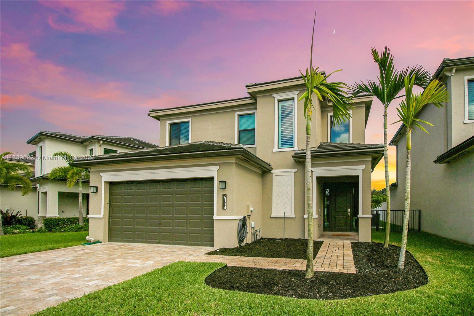 Photo of 6114 Yerba Buena Ct in Lake Worth, FL