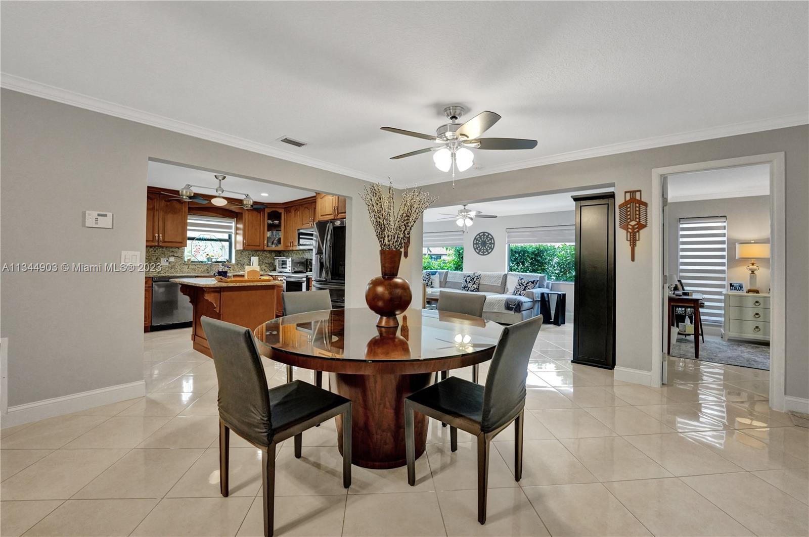 Photo of 3287 Shadow Wood Dr in Green Acres, FL