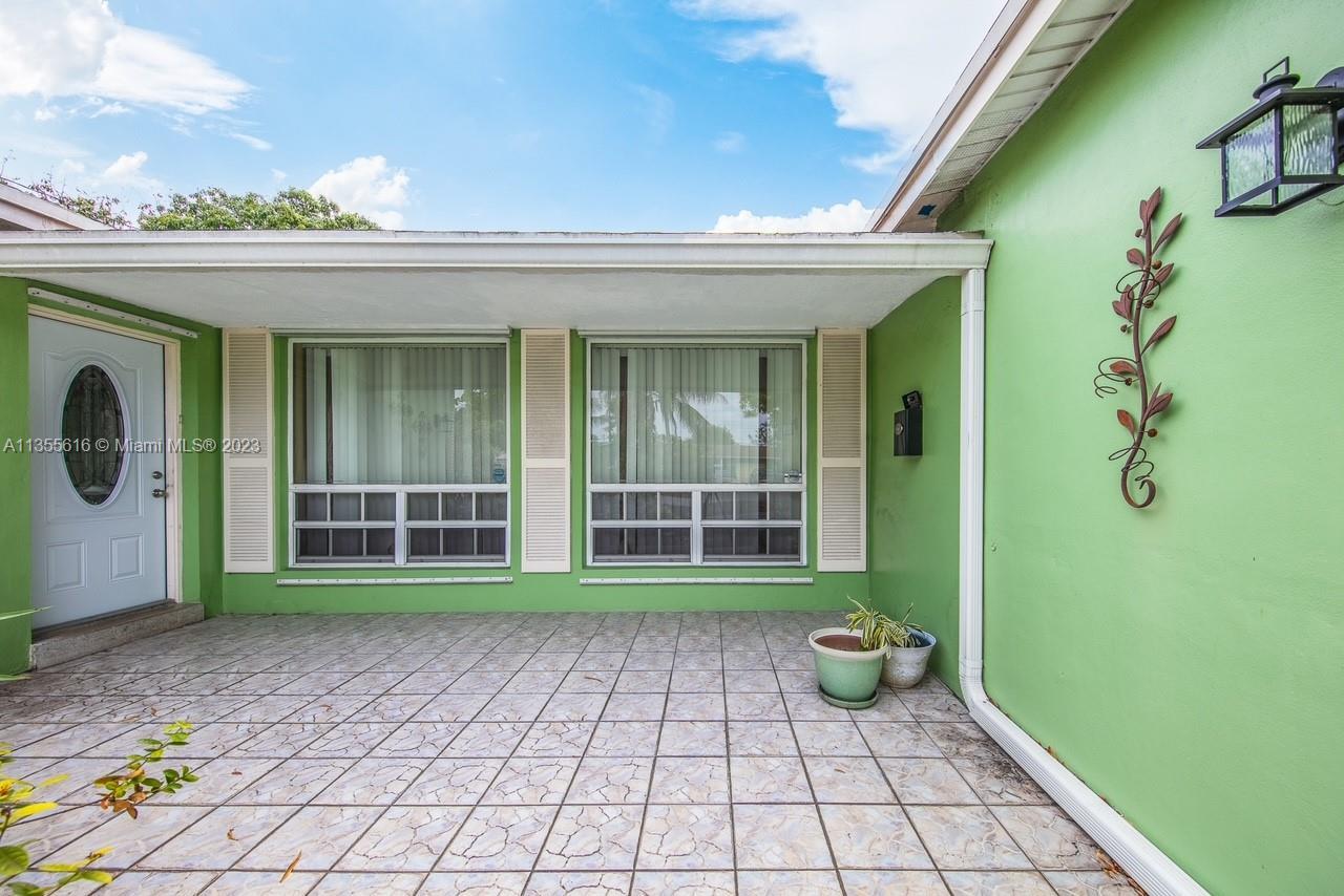 Photo of 7200 Coral Blvd in Miramar, FL