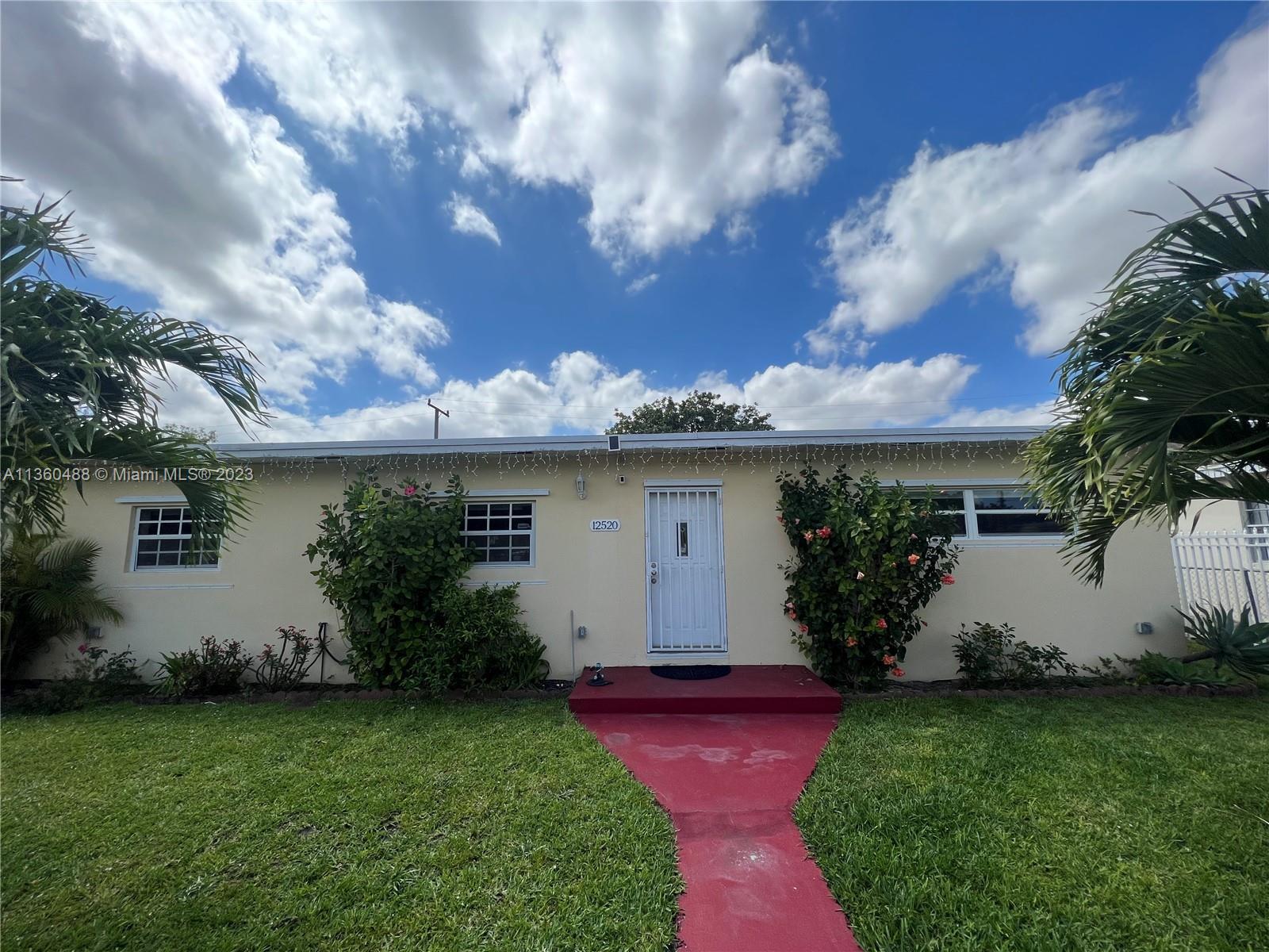 Photo of 12520 W Randall Park Dr in Miami, FL