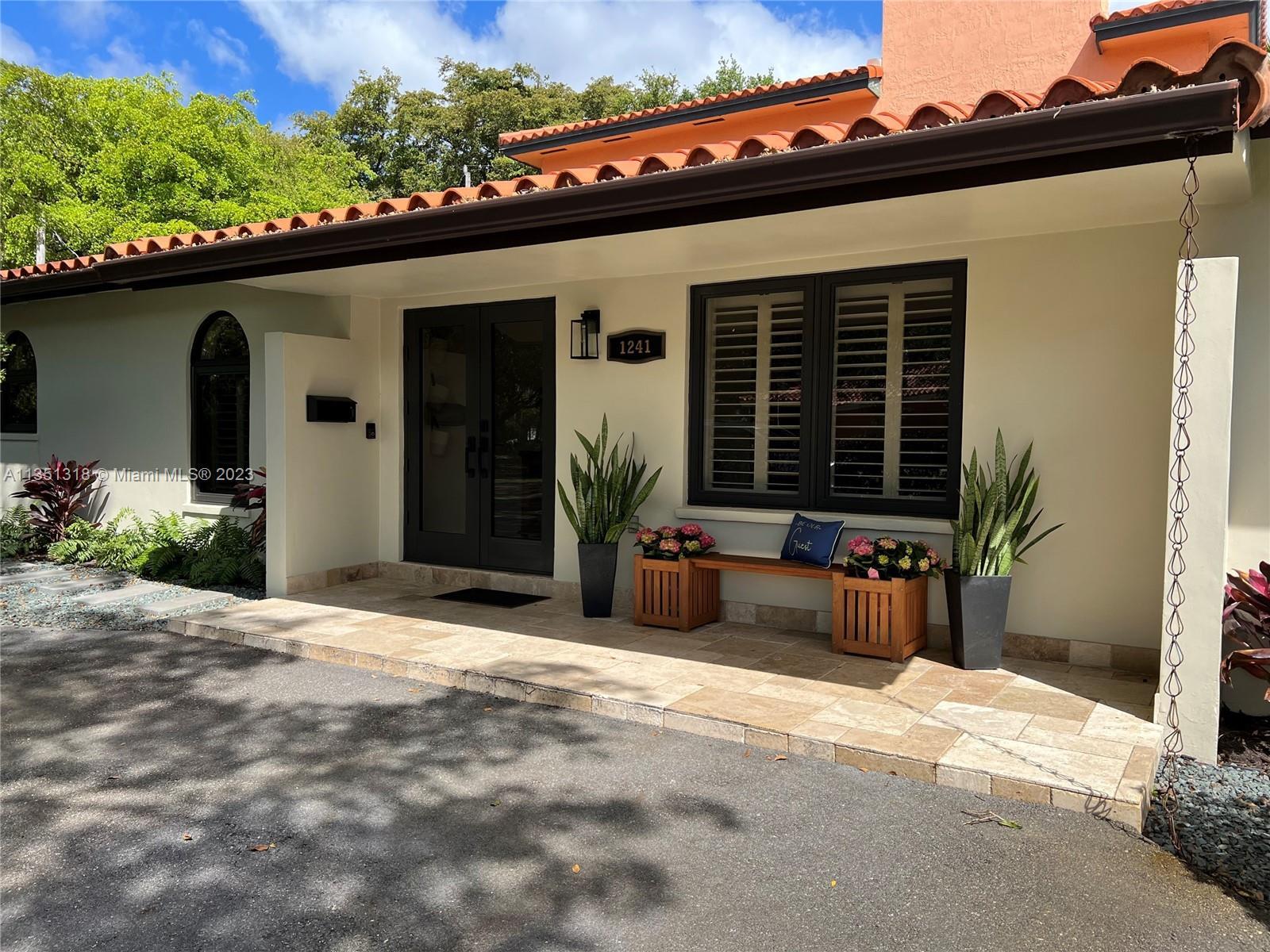 Photo of 1241 La Mancha Ave in Coral Gables, FL