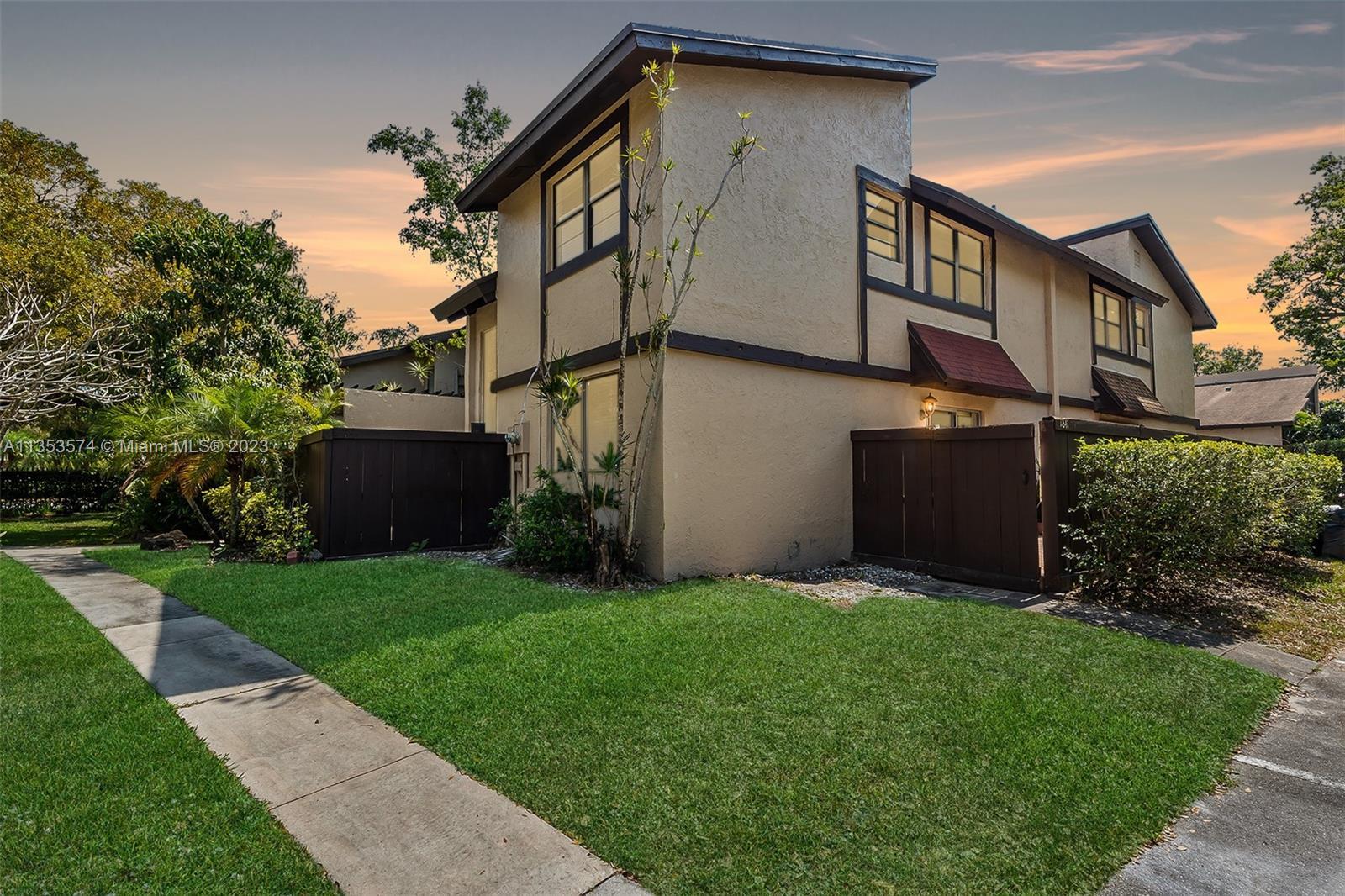 Photo of 1841 Bayberry Dr #0 in Pembroke Pines, FL