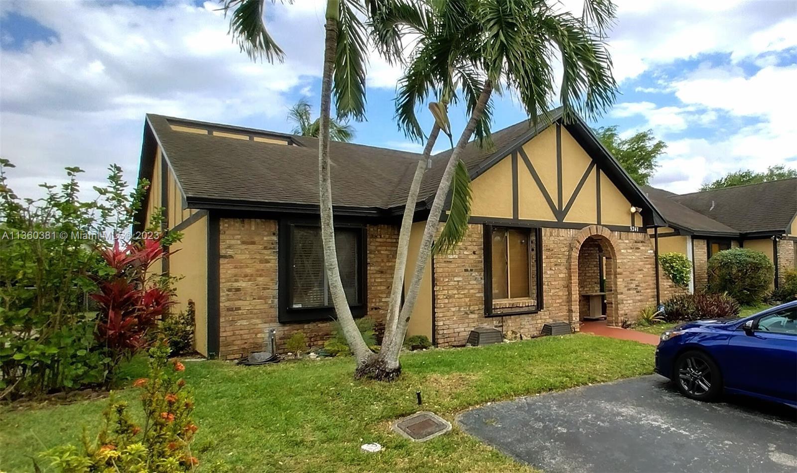 Photo of 9241 NW 49th Pl in Sunrise, FL