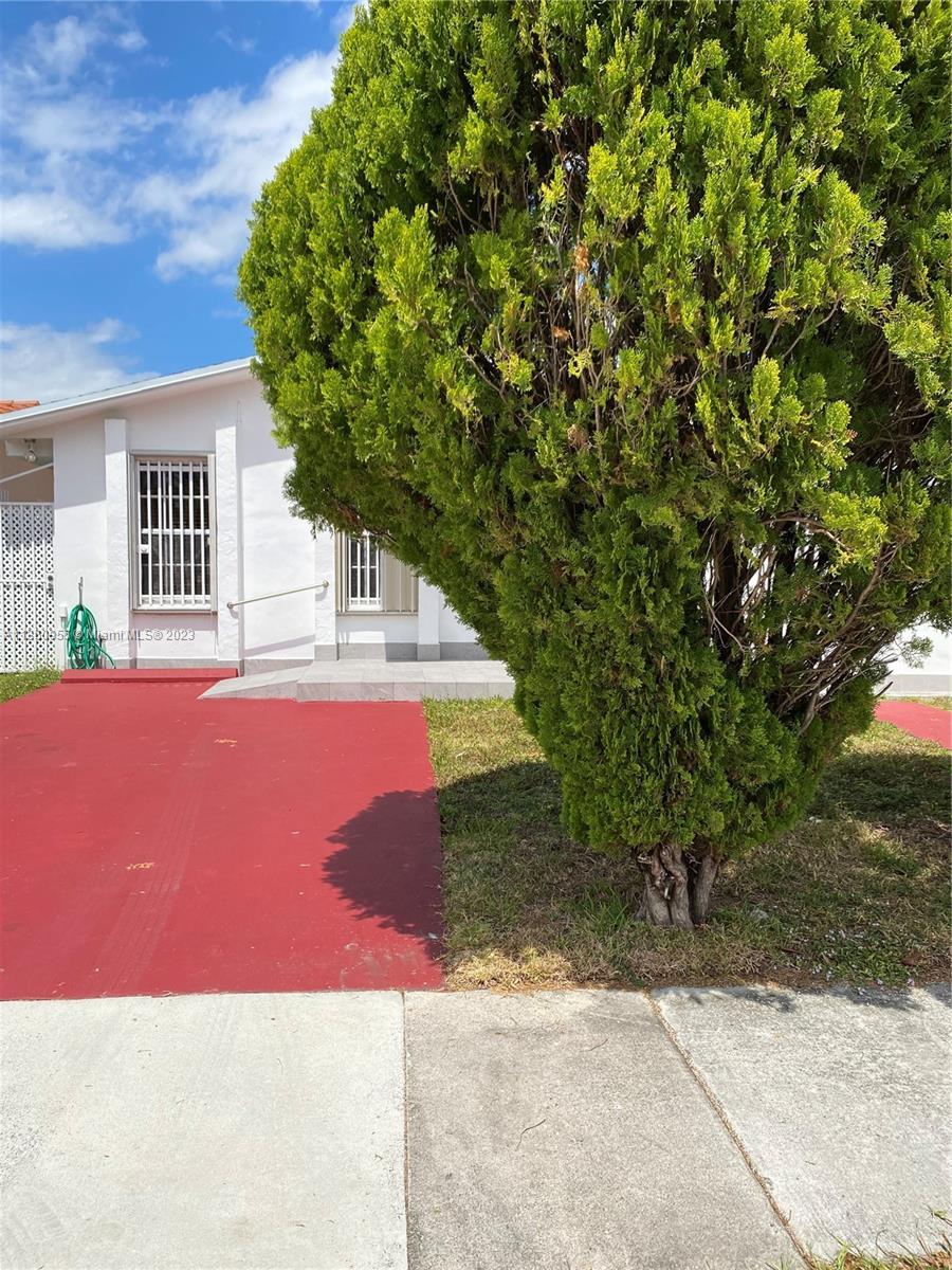 Photo of 1679 SW 14th Ter in Miami, FL