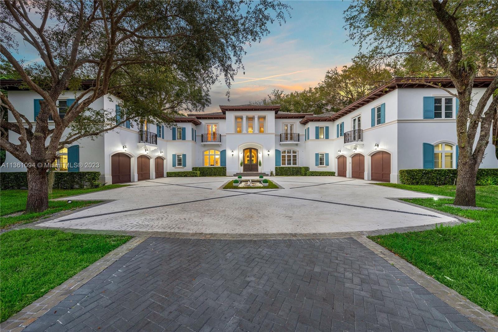 Photo of 5225 Fairchild Wy in Coral Gables, FL