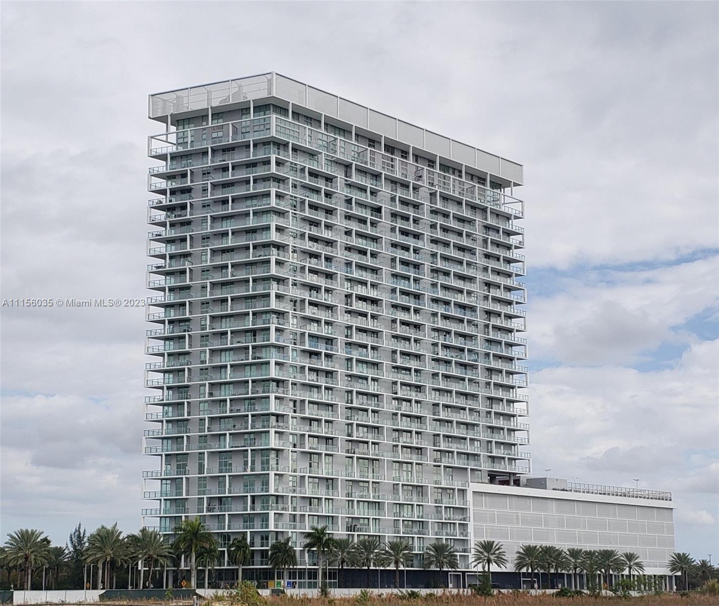 Photo of 2000 Metropica Wy #1607 in Sunrise, FL