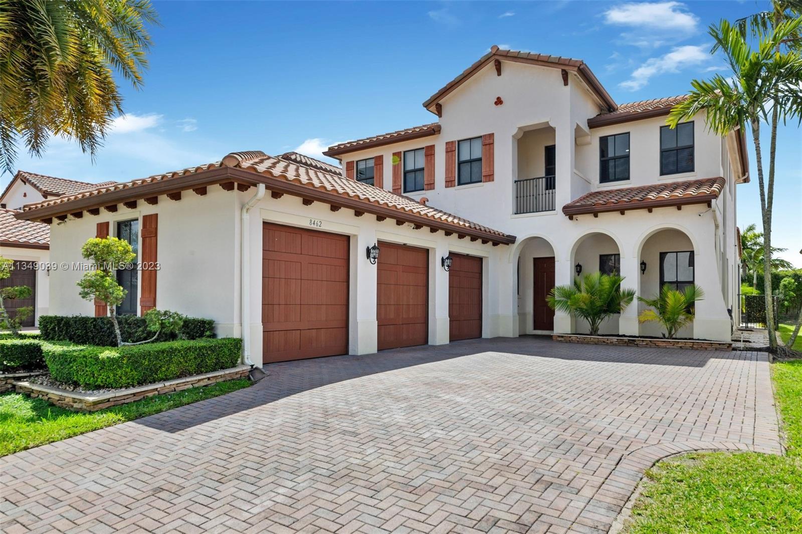 Photo of 8462 NW 27th St in Cooper City, FL