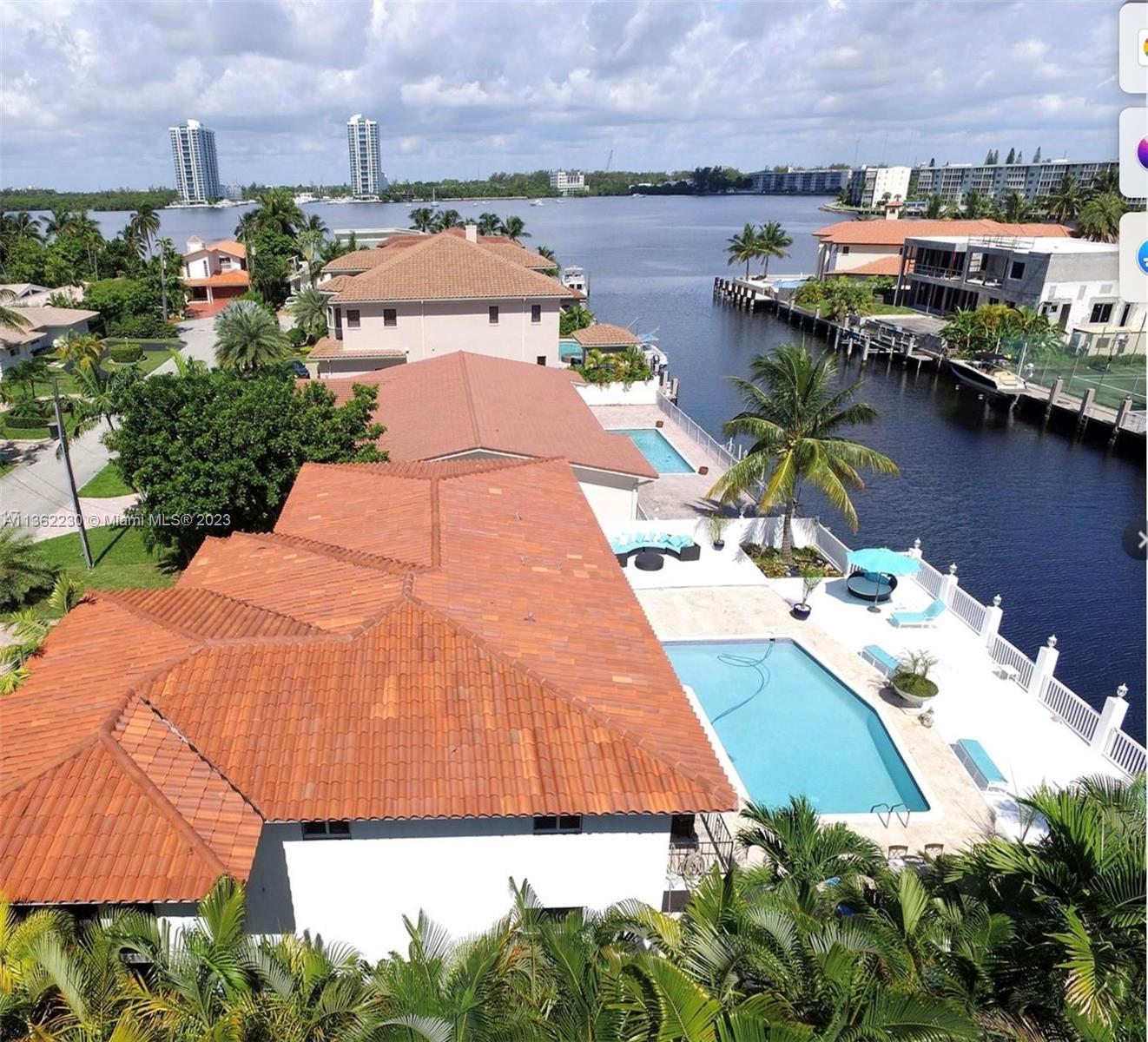 Photo of 3341 NE 170th St in North Miami Beach, FL