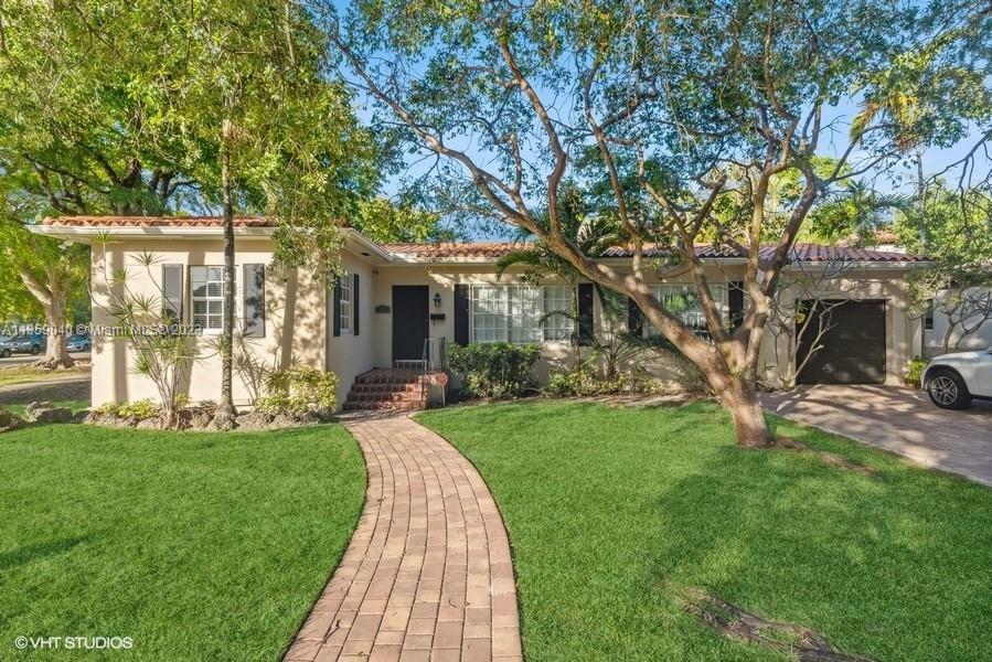 Photo of 933 Paradiso Ave in Coral Gables, FL