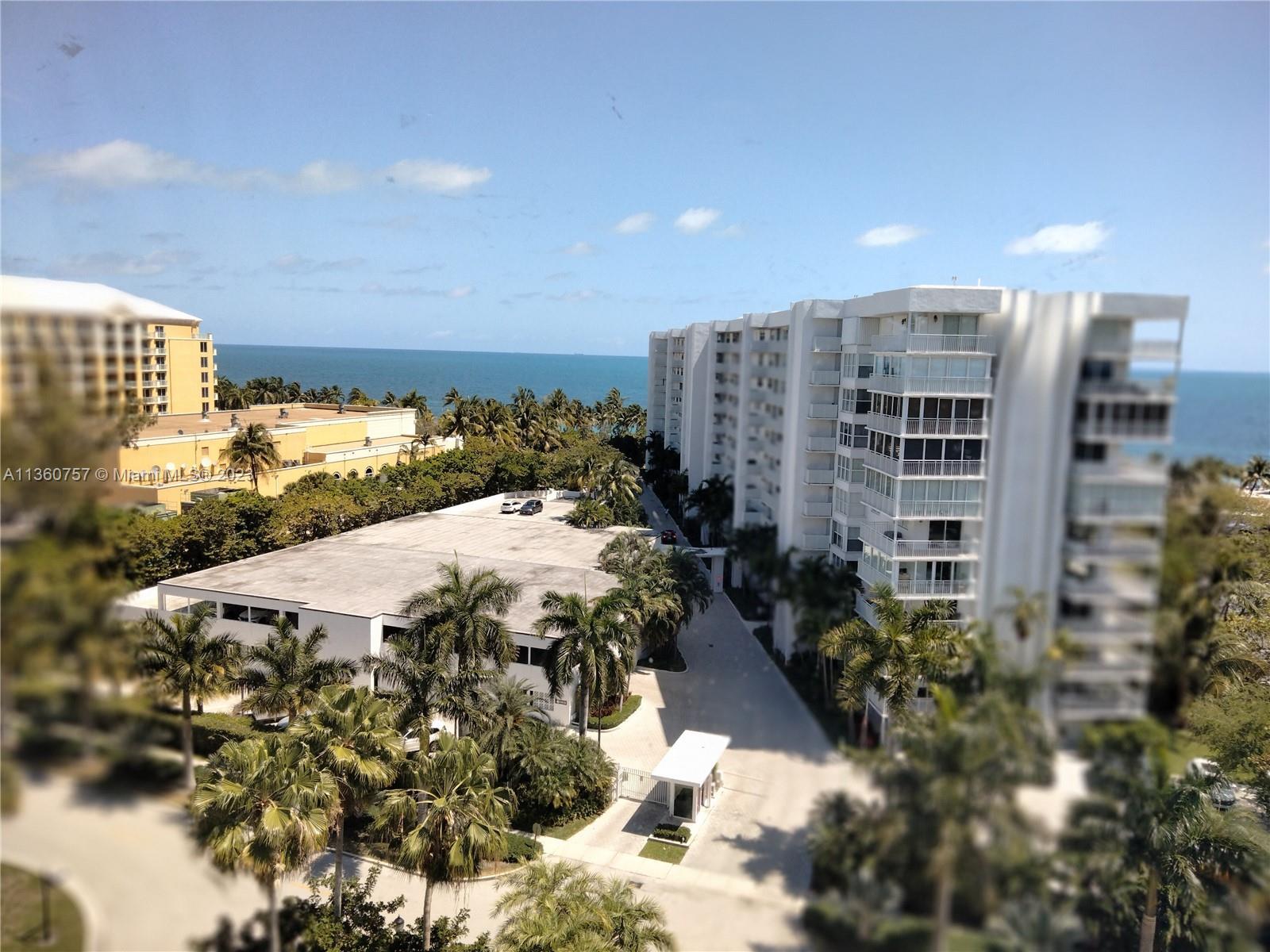 Photo of Address Not Disclosed in Key Biscayne, FL