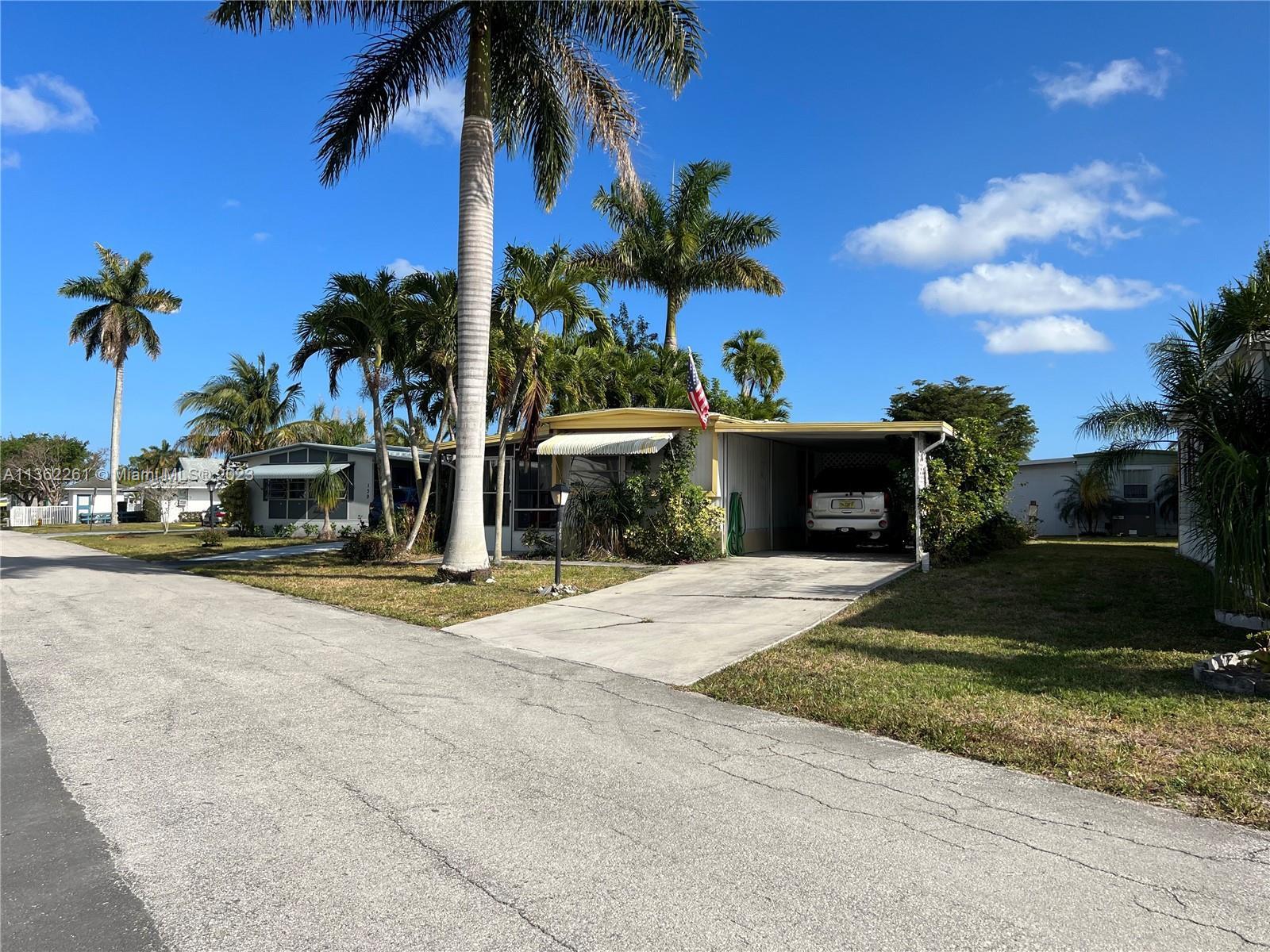 Photo of 12375 S Military Trl in Boynton Beach, FL