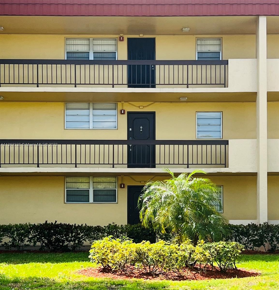Photo of 3195 Foxcroft Rd #F210 in Miramar, FL