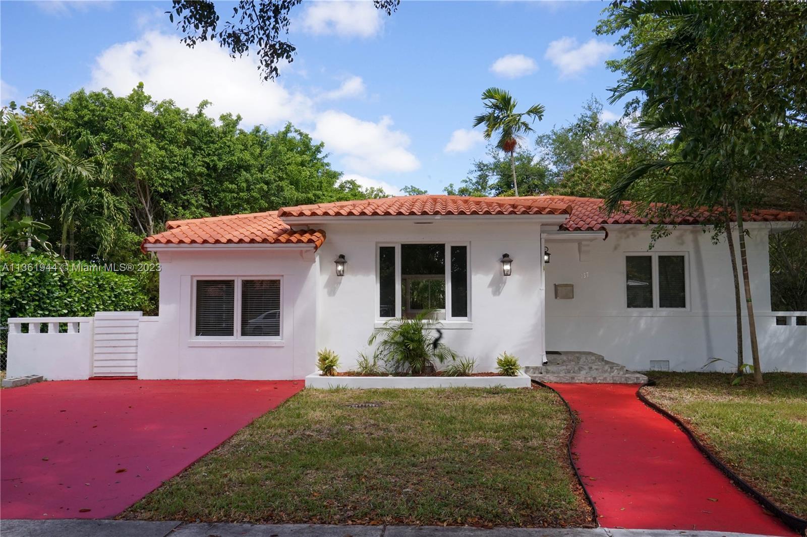 Photo of 157 NW 104th St in Miami Shores, FL