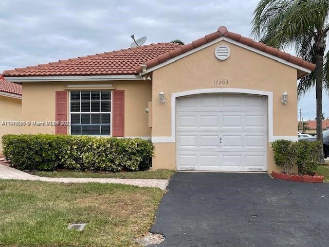 Photo of 17203 NW 6th Ct in Pembroke Pines, FL