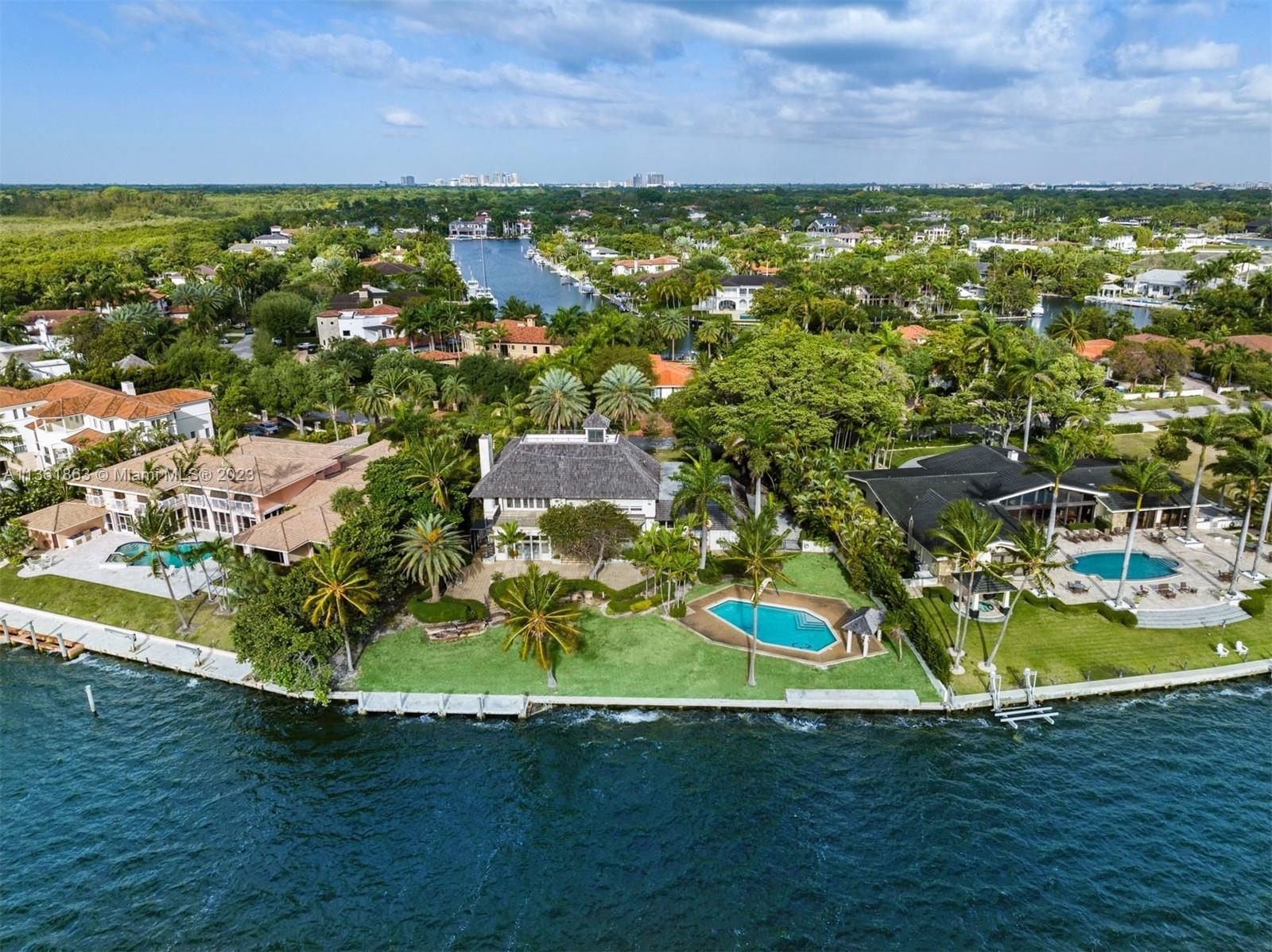 Photo of 165 Solano Prado in Coral Gables, FL