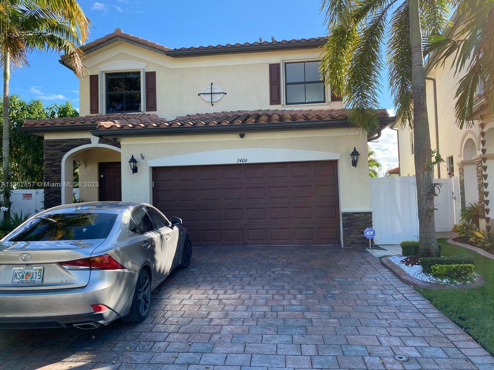 Photo of 3406 W 88th St in Hialeah, FL