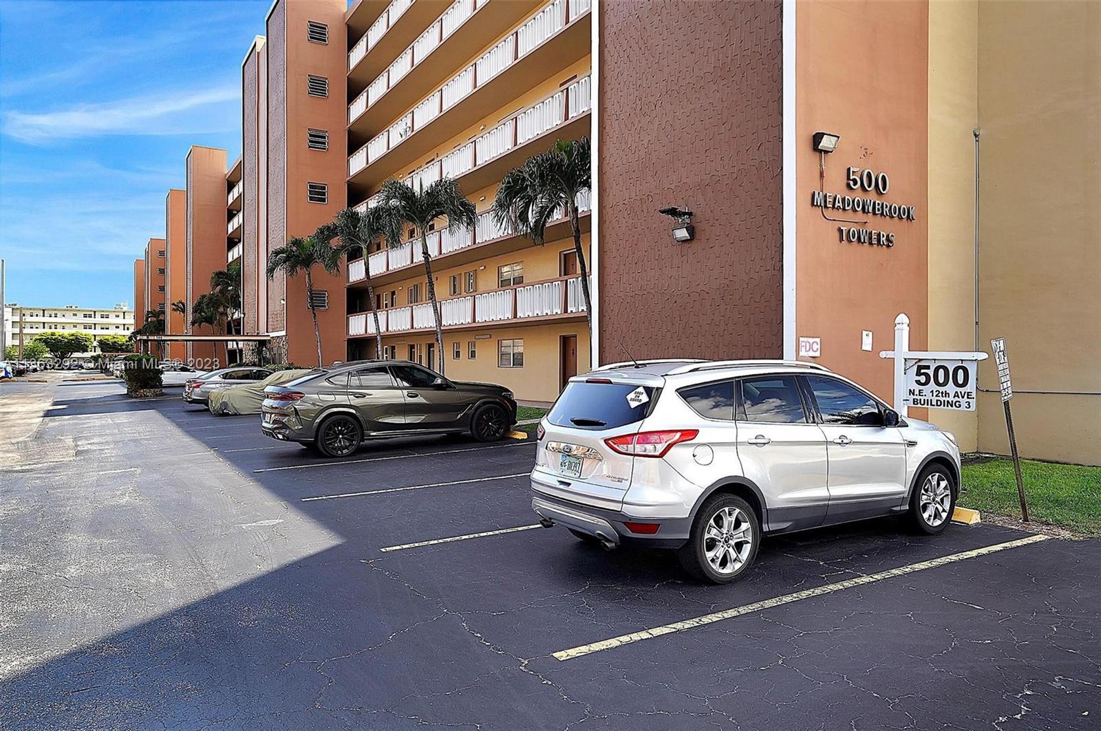 Photo of 500 NE 12th Ave #205 in Hallandale Beach, FL