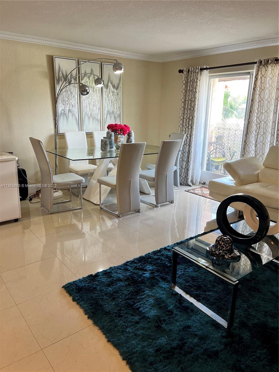 Photo of 6950 W 6th Ave #218 in Hialeah, FL